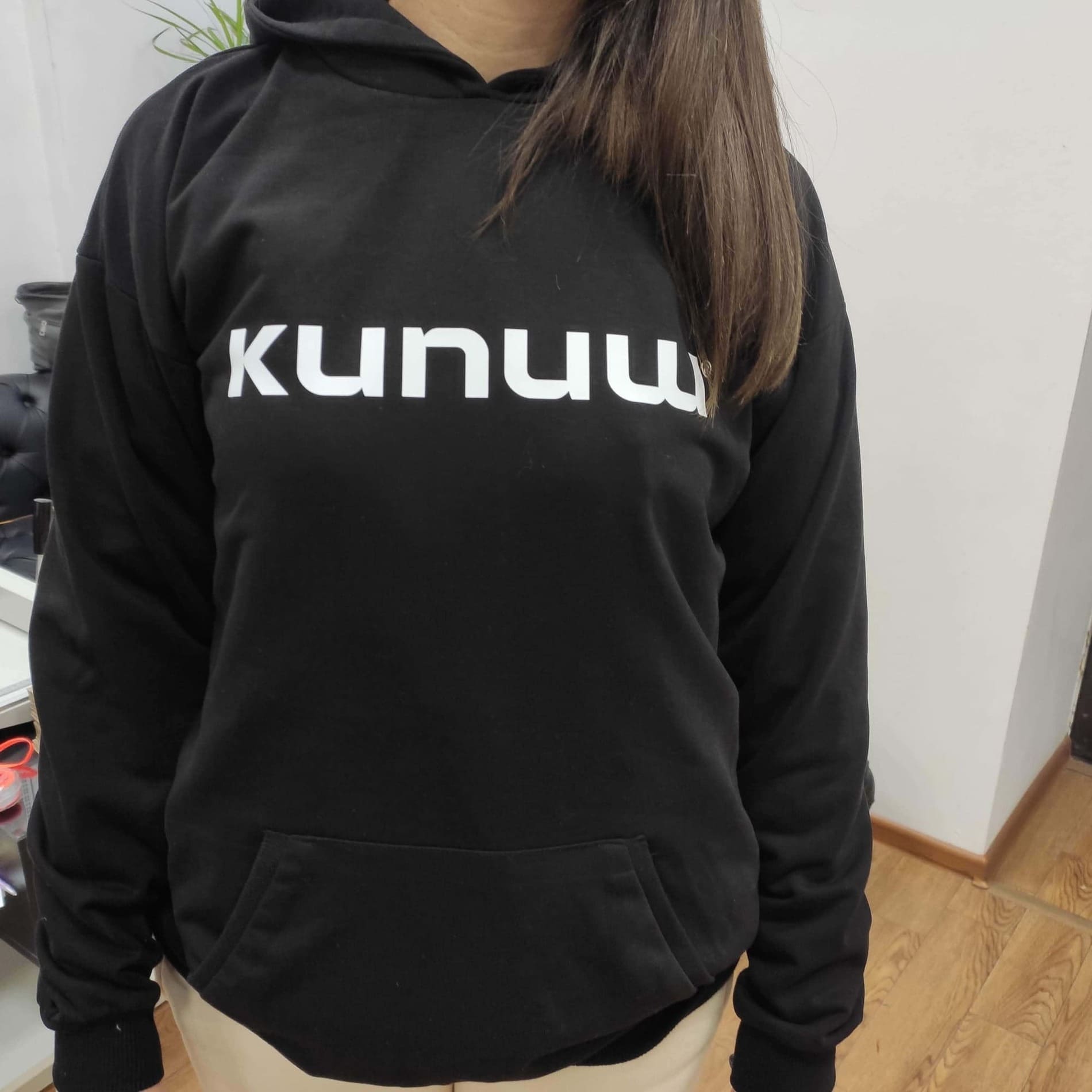 Брендированная толстовка