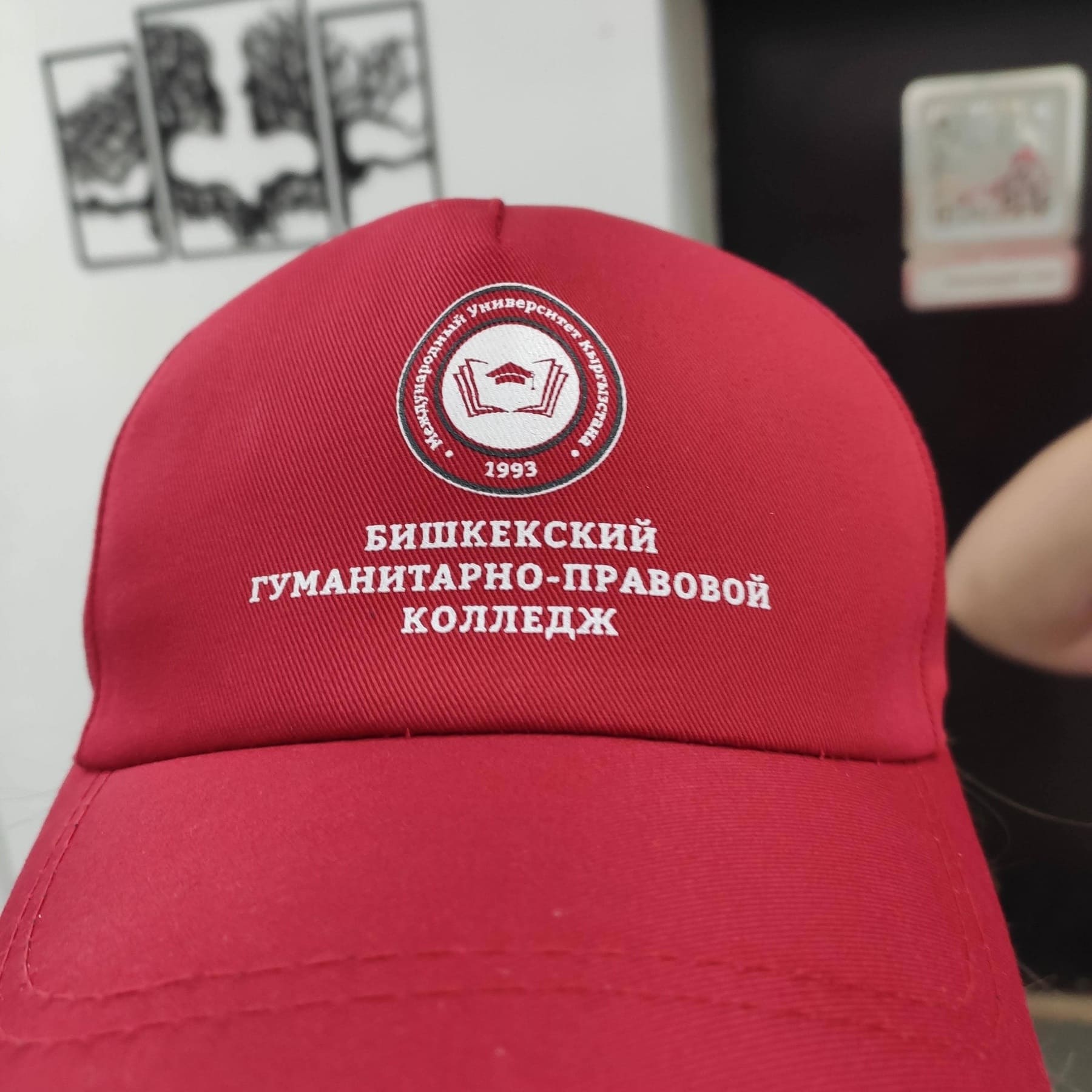 Брендированные кепки